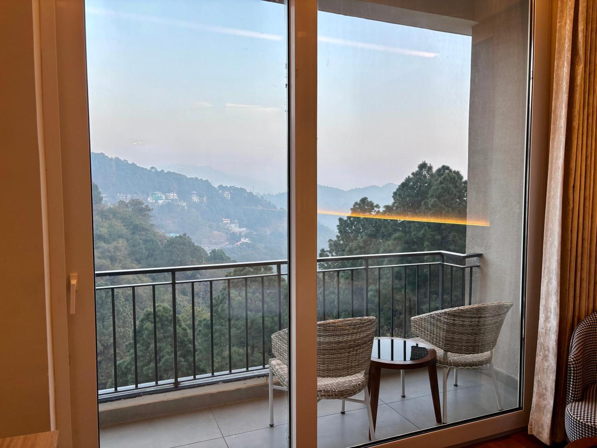 Arnisa Kasauli - A Boutique Hotel Экстерьер фото